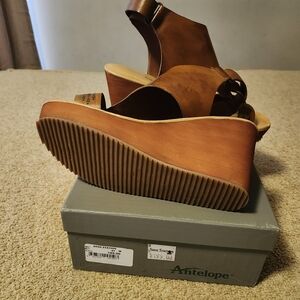 Antelope Brown Leather Wedge Sandals